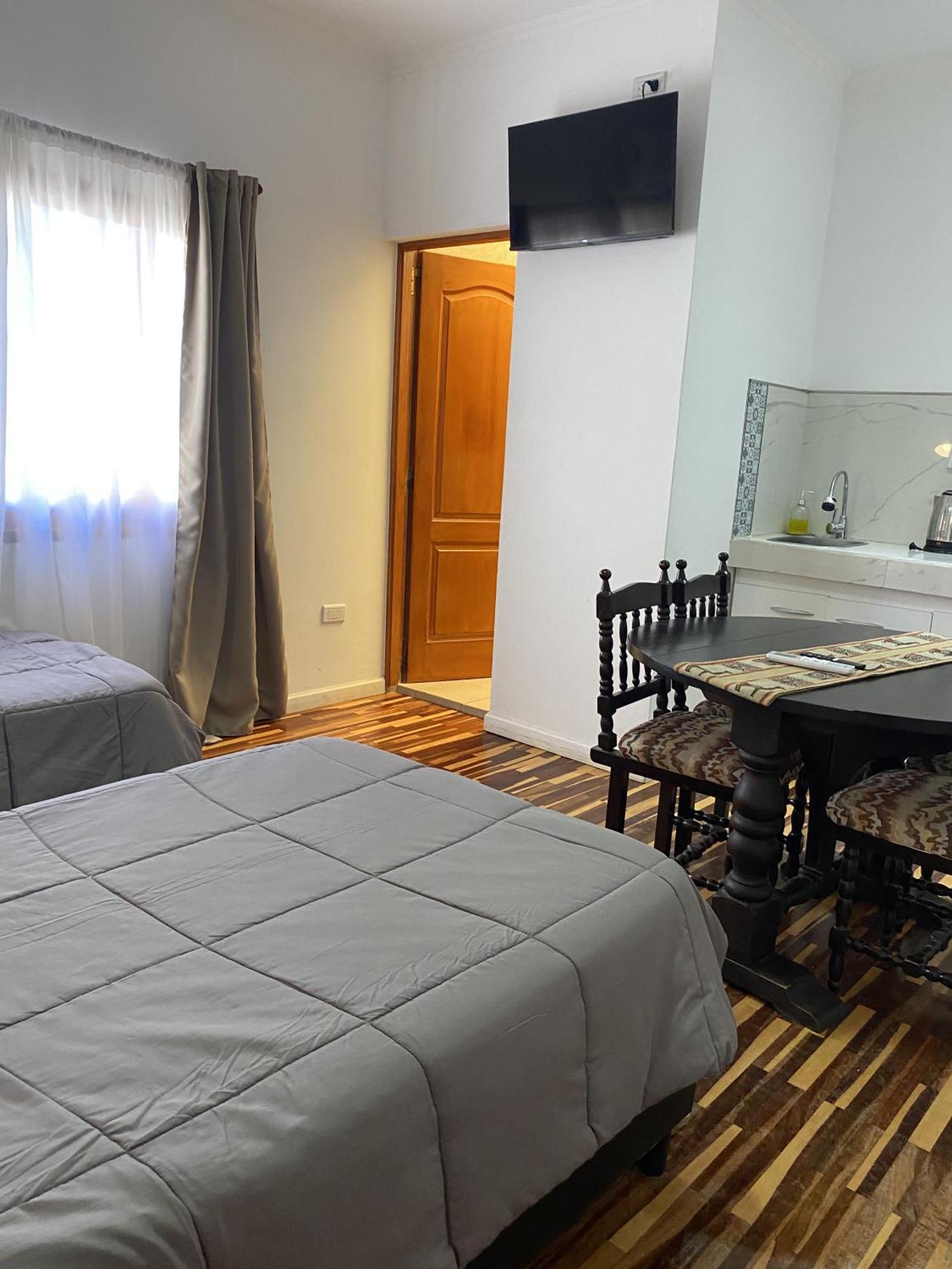 Temporarios Saenz Pena Appartement Roque Sáenz Peña Buitenkant foto