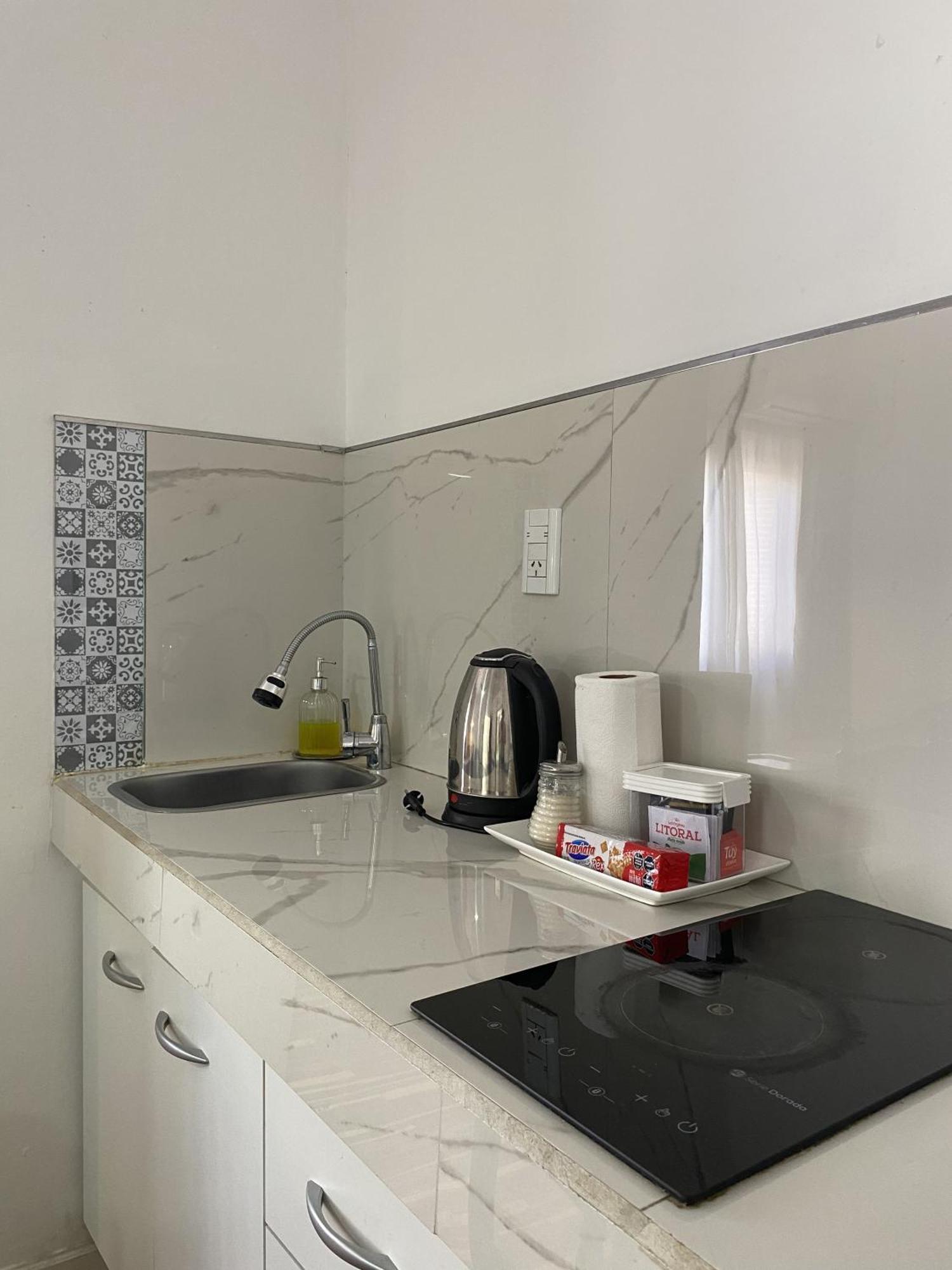 Temporarios Saenz Pena Appartement Roque Sáenz Peña Buitenkant foto